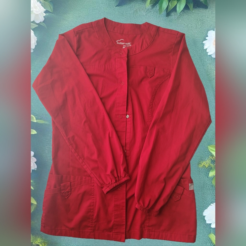Buttersoft women's 5-Pockets long Sleeve Scrub Jacket